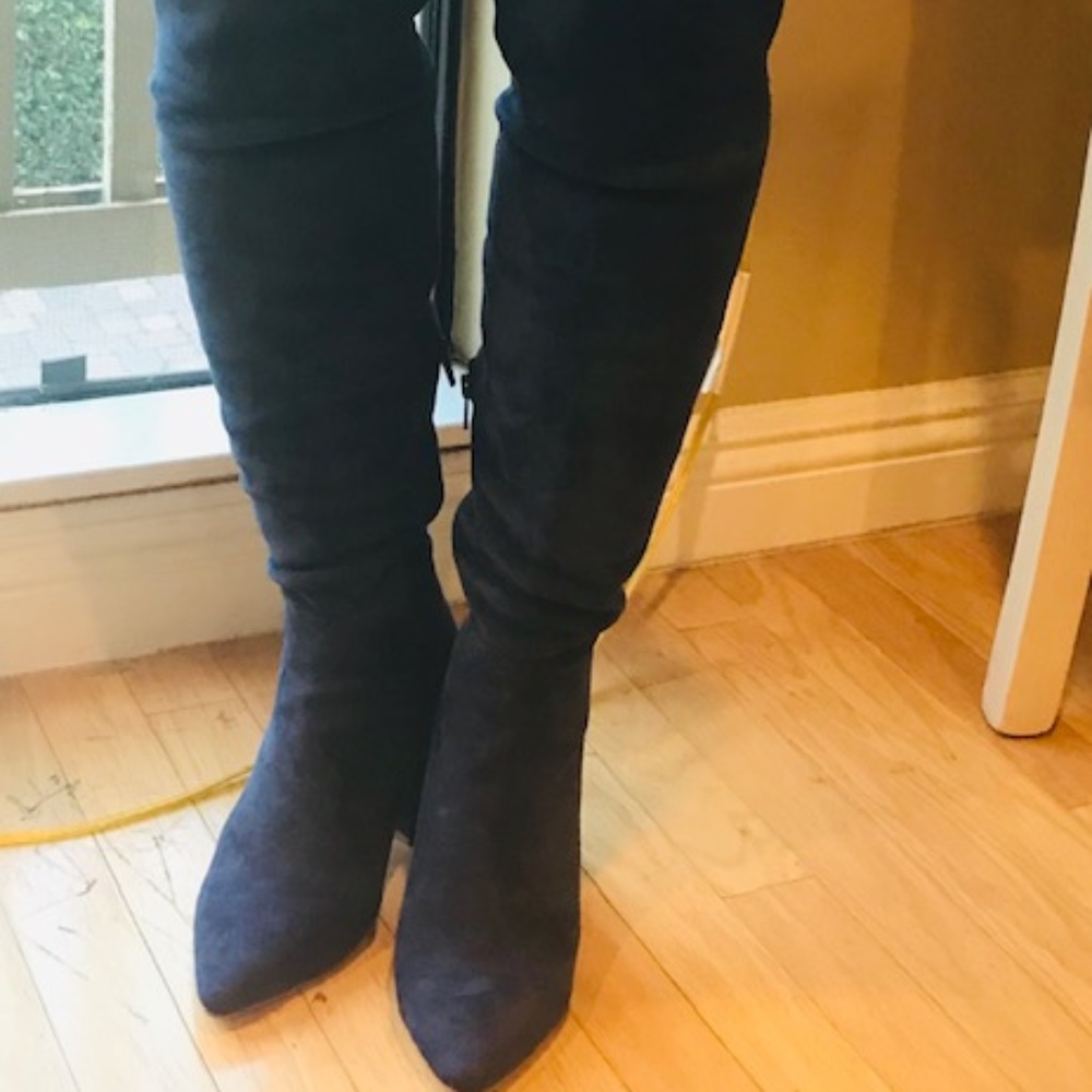 NWOT Neiman Marcus Over the Knee Suede Boots - 7M - Picture 6 of 7